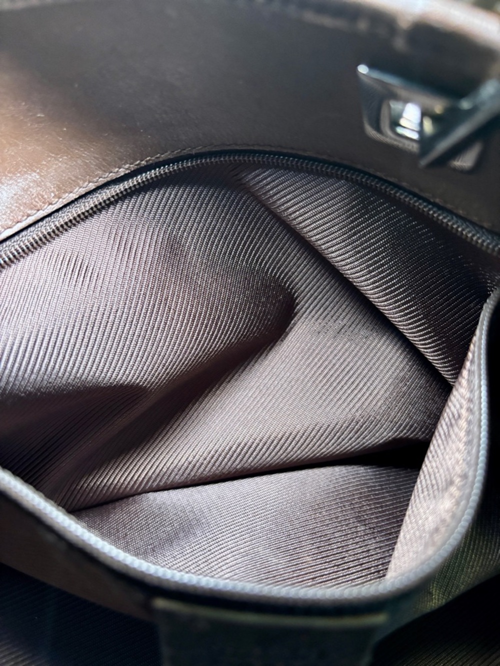 Authentic Vintage Gucci GG Monogram Canvas Tote Shoulder Bag w/COA - Picture 6 of 15